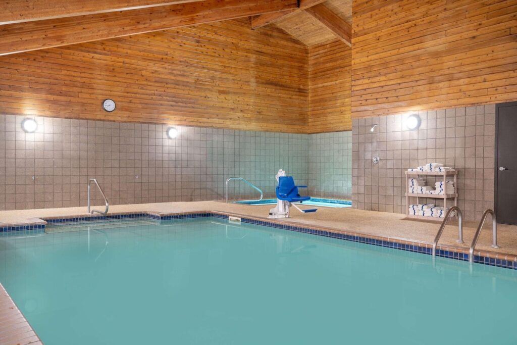 Americinn by Wyndham Rogers