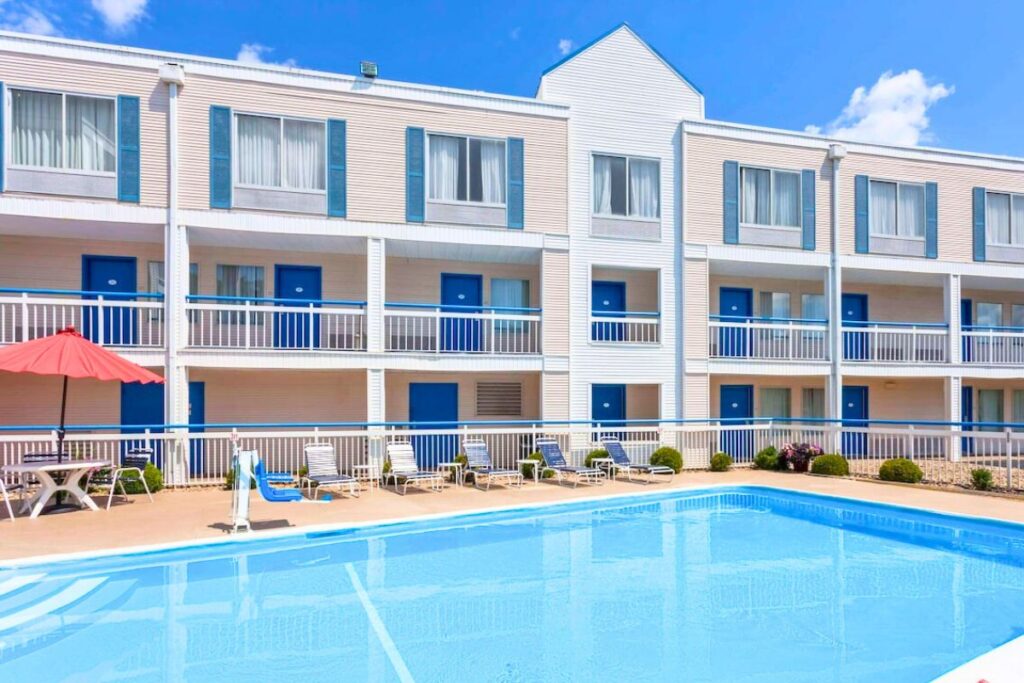 Baymont by Wyndham Peoria