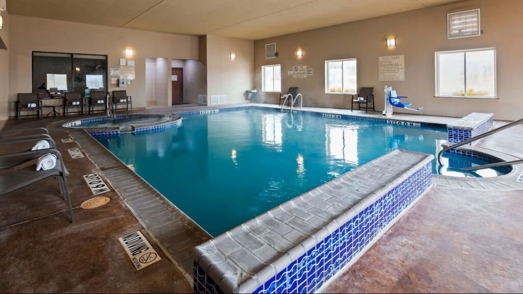 Best Western Granbury Inn & Suites