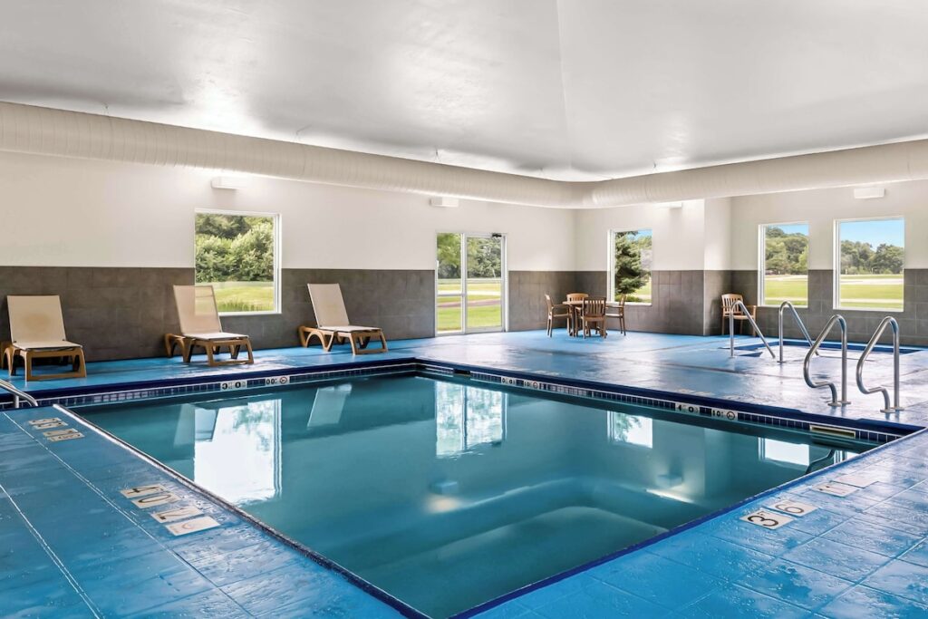 Best Western Legacy Inn & Suites Beloit/South Beloit