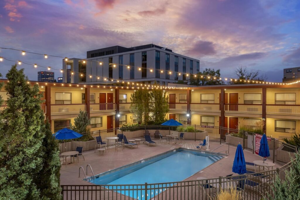 Best Western Plus Clocktower Inn