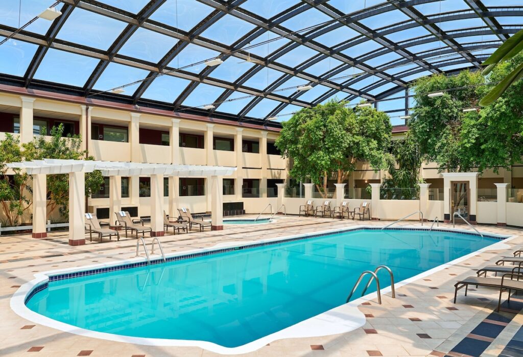 Best Western Plus Milwaukee Airport Hotel & Conference Ctr