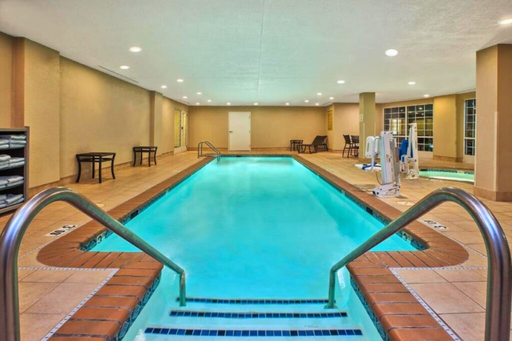 Candlewood Suites Indianapolis Northeast by IHG