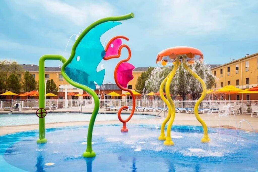 Cedar Point’s Express Hotel