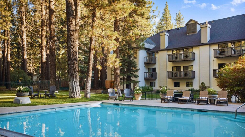 Chateau Big Bear Boutique Hotel, BW Signature Collection