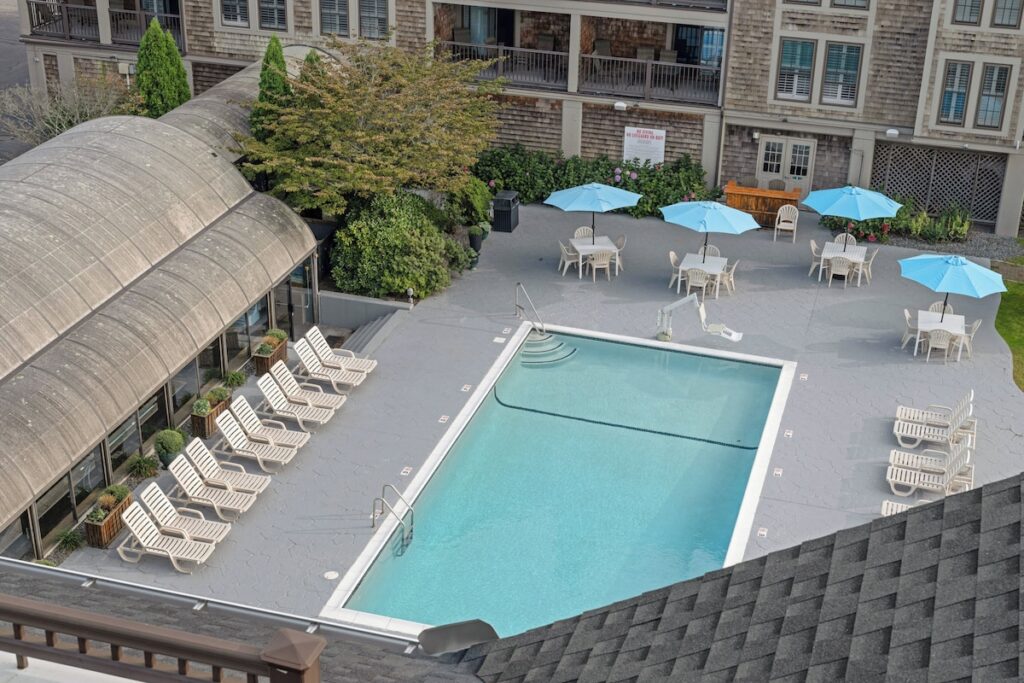 Club Wyndham Newport Onshore