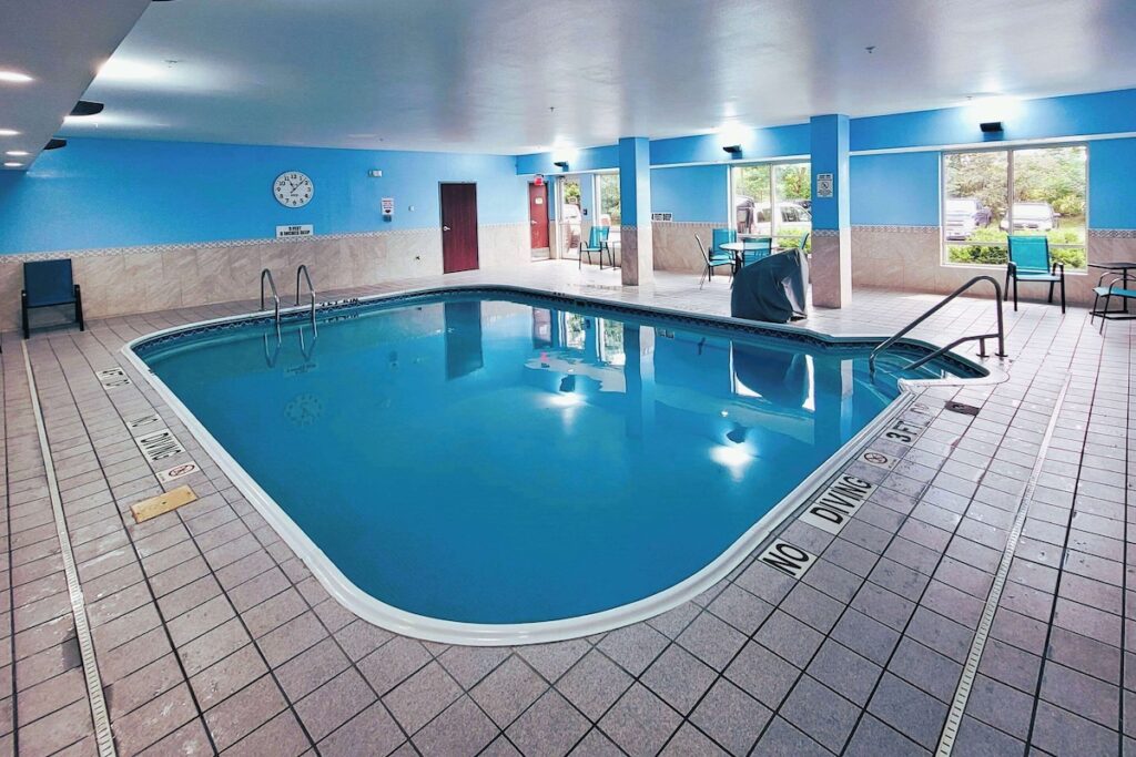 Comfort Inn & Suites Liverpool – Syracuse