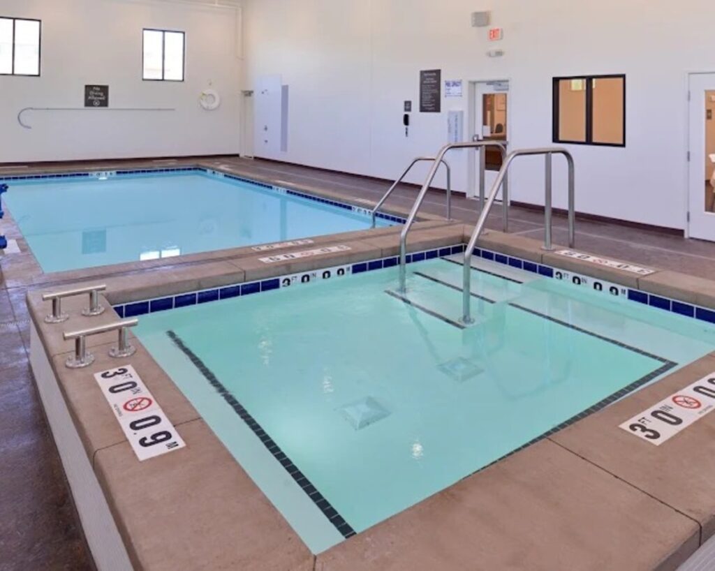 Comfort Inn & Suites Mandan – Bismarck