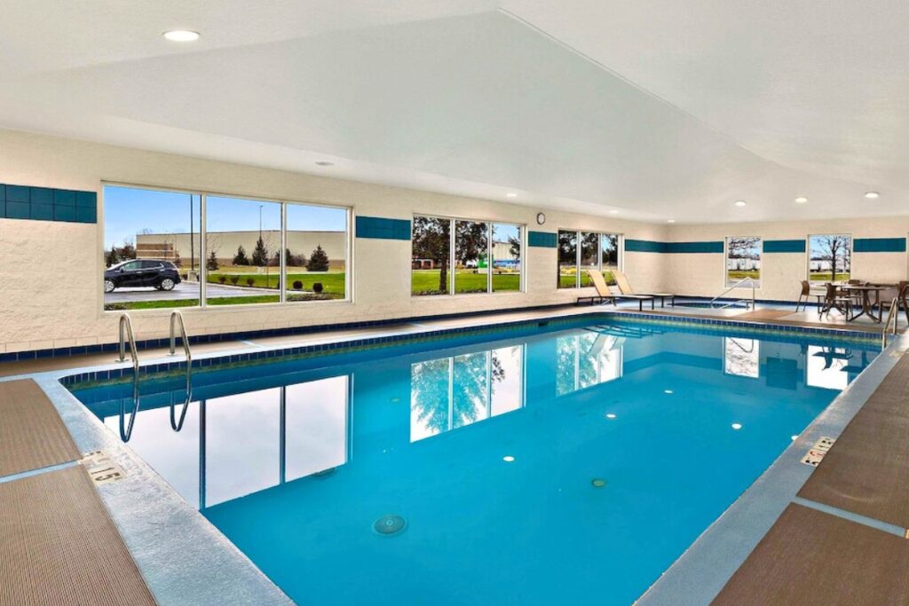 Comfort Inn & Suites