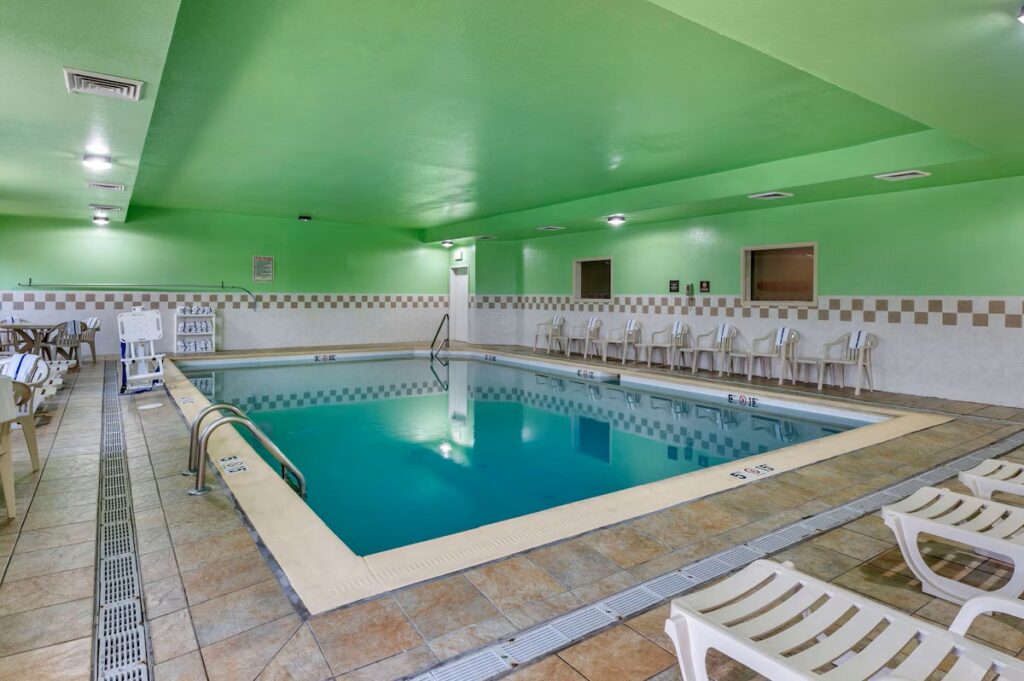 Comfort Inn & Suites