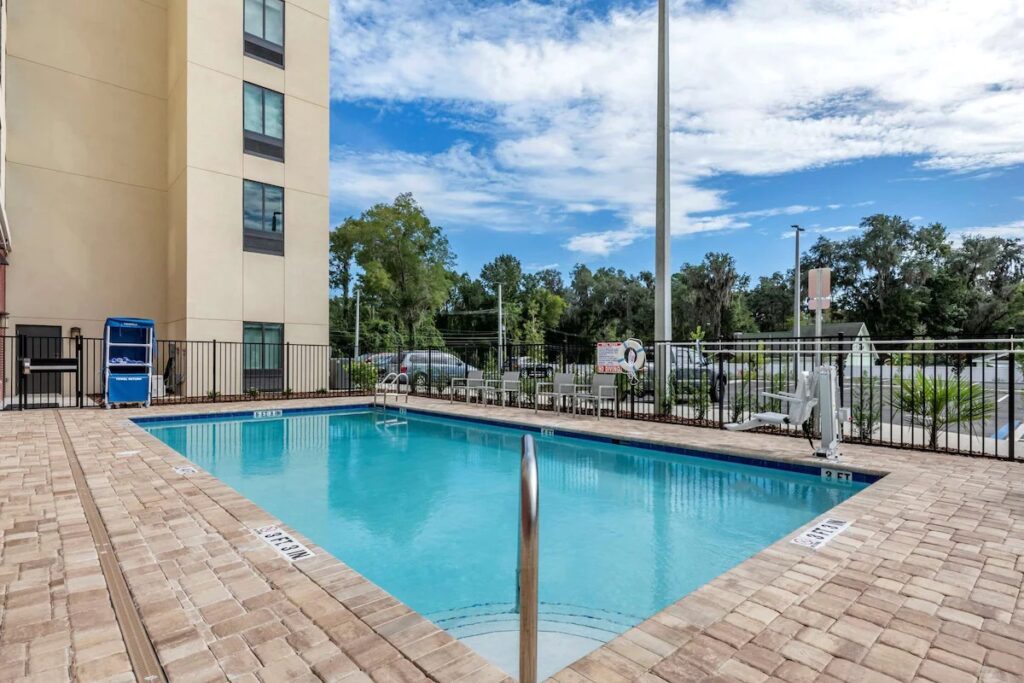 Comfort Suites Gainesville near University