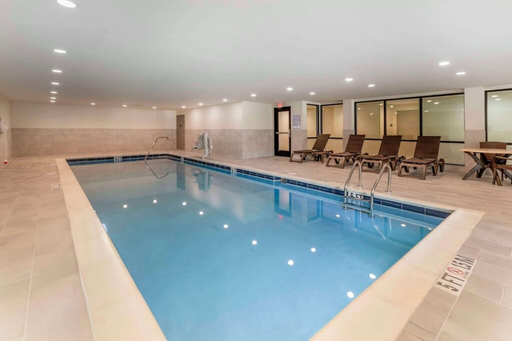 Comfort Suites Gatlinburg Downtown-Convention Center