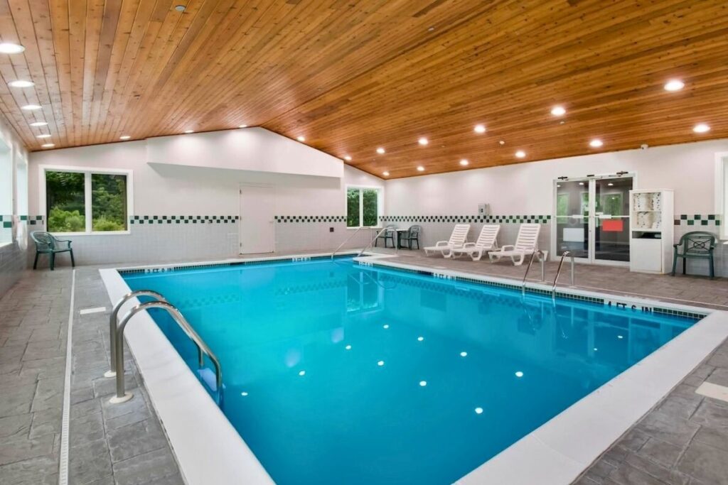 Country Inn & Suites by Radisson, Harrisburg Northeast – Hershey