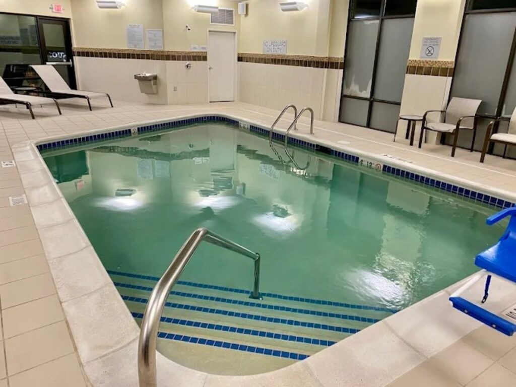 Courtyard by Marriott Albion