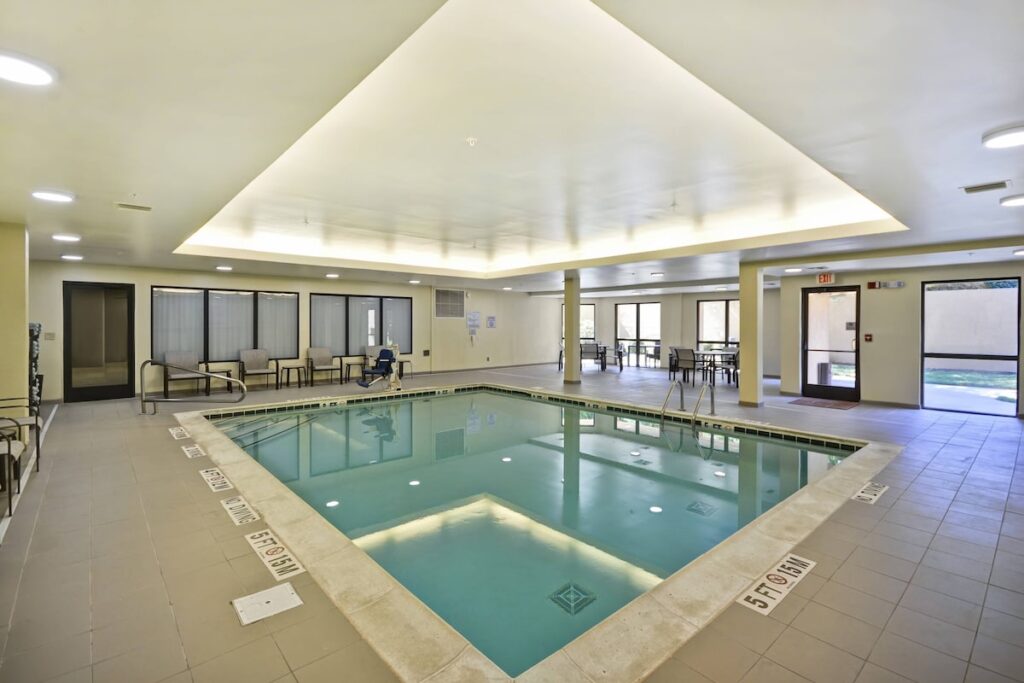 Courtyard by Marriott Dalton