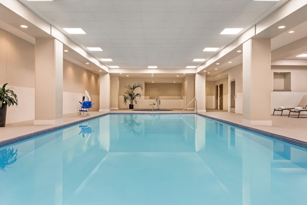 Crowne Plaza Cleveland at Playhouse Square by IHG