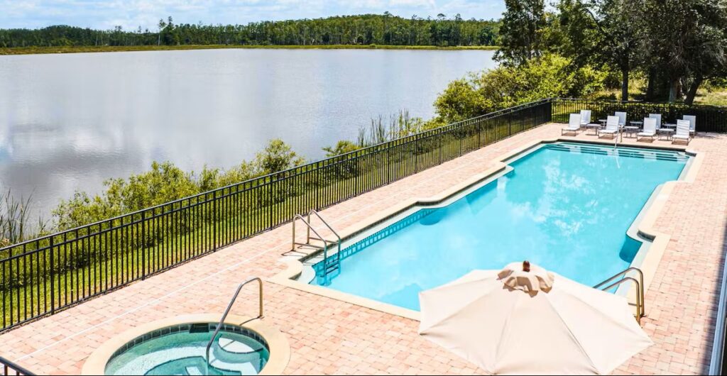 Crowne Plaza Ft. Myers Gulf Coast by IHG