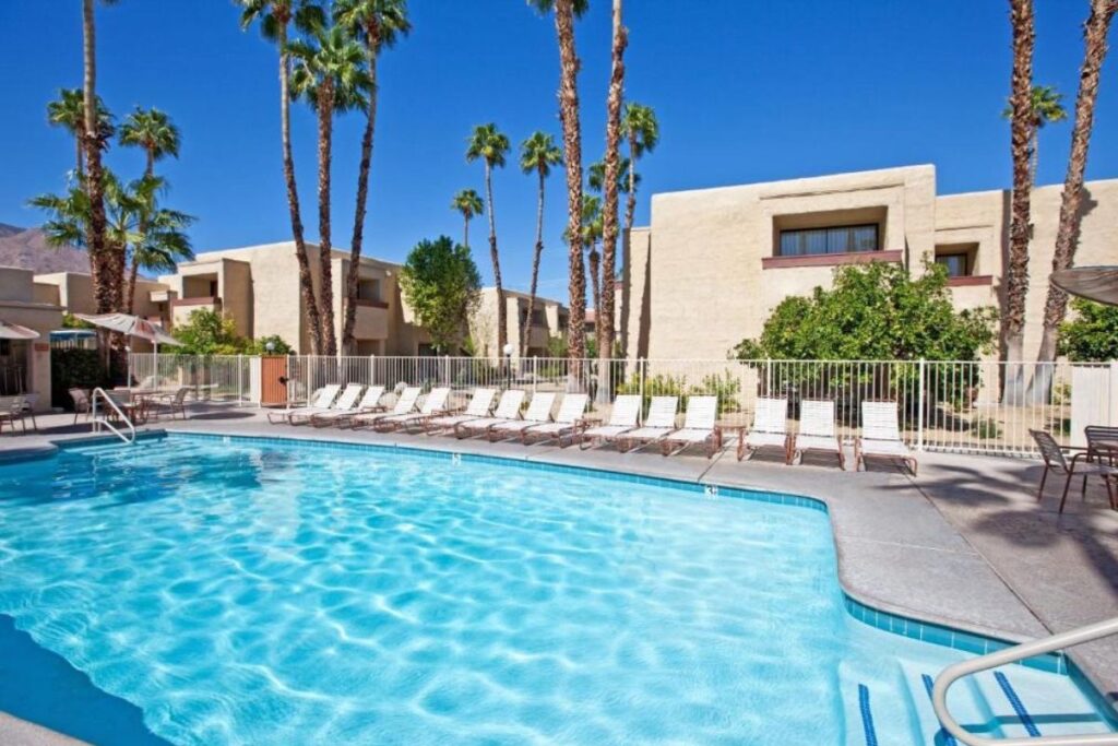 Desert Vacation Villas