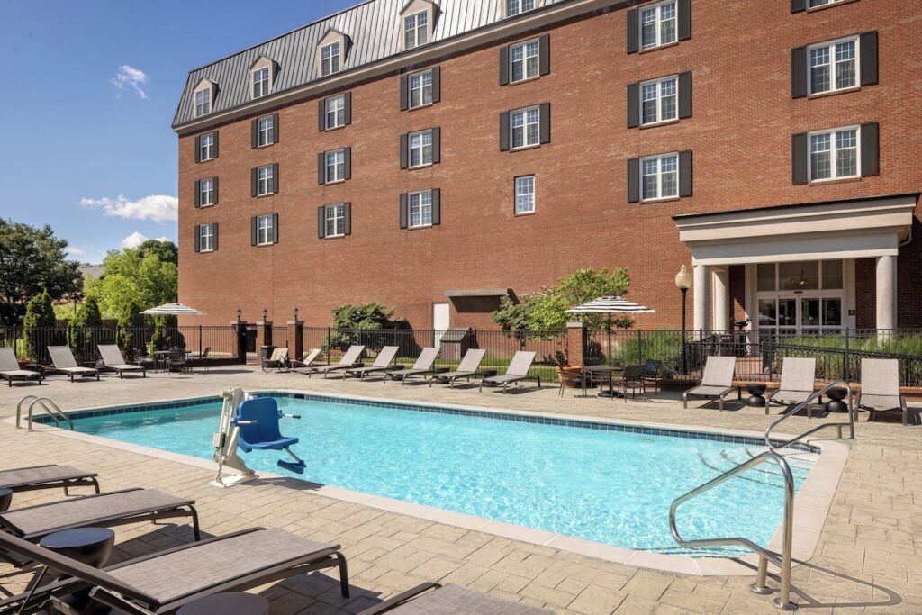 DoubleTree Suites by Hilton Hotel Lexington