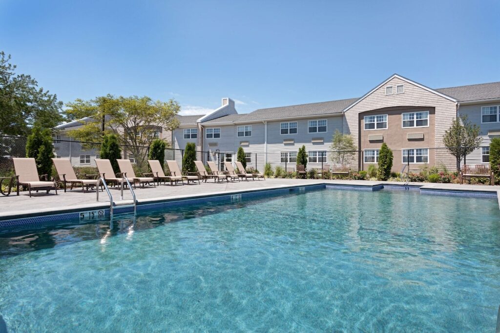 Doubletree by Hilton Cape Cod – Hyannis