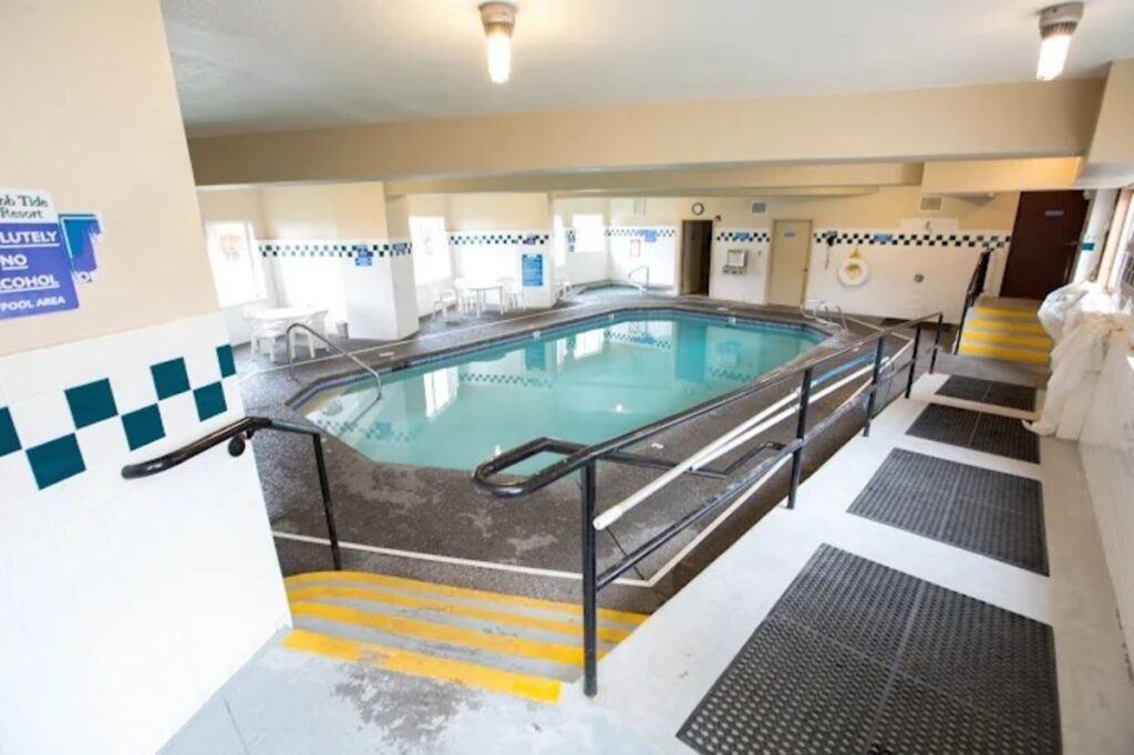 Ebb Tide Oceanfront Inn