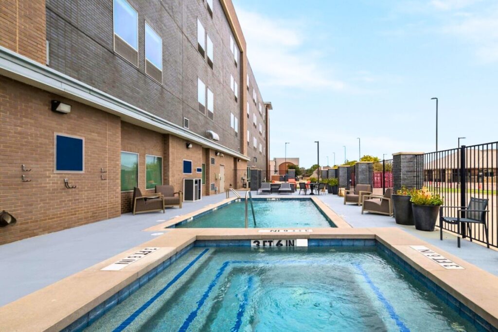 Four Points by Sheraton Plano