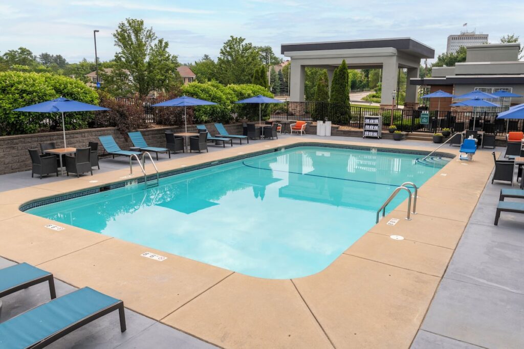 Hampton Inn Manchester Downtown