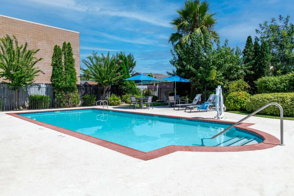 Hampton Inn & Suites Sacramento-Auburn Boulevard