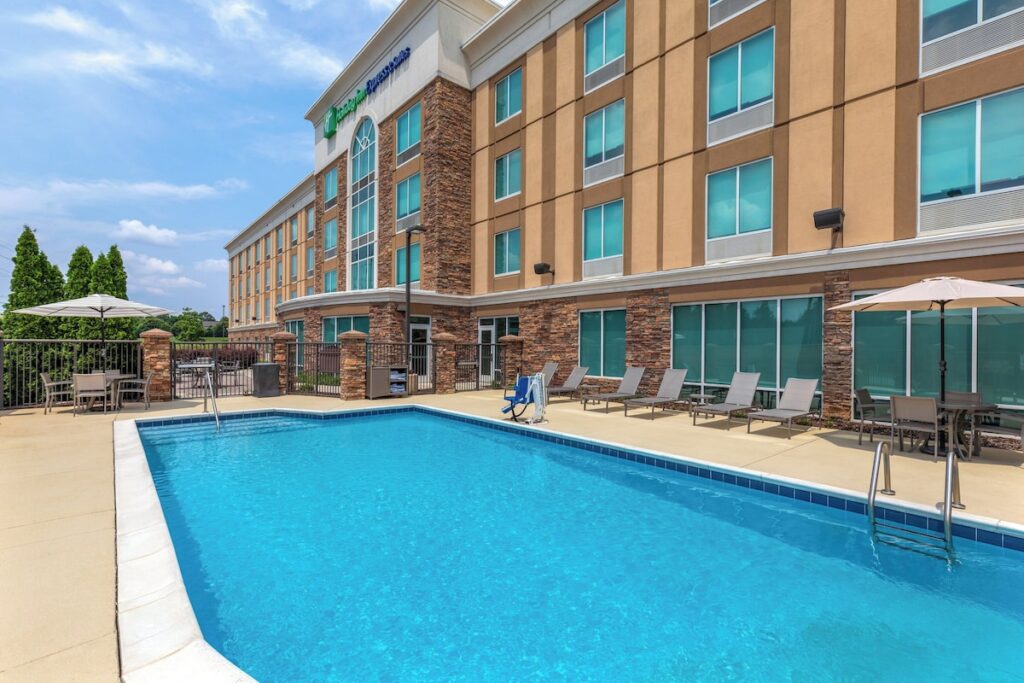 Holiday Inn Express Hotel & Suites Huntsville West – Research Pk by IHG