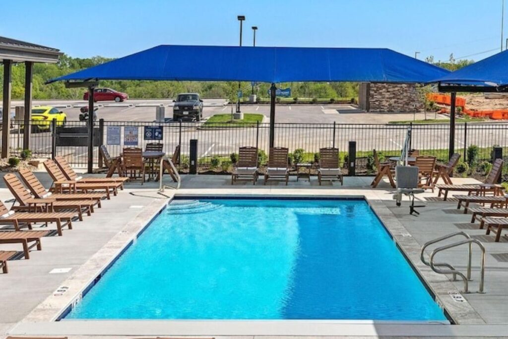 Holiday Inn Express Kansas City North Parkville