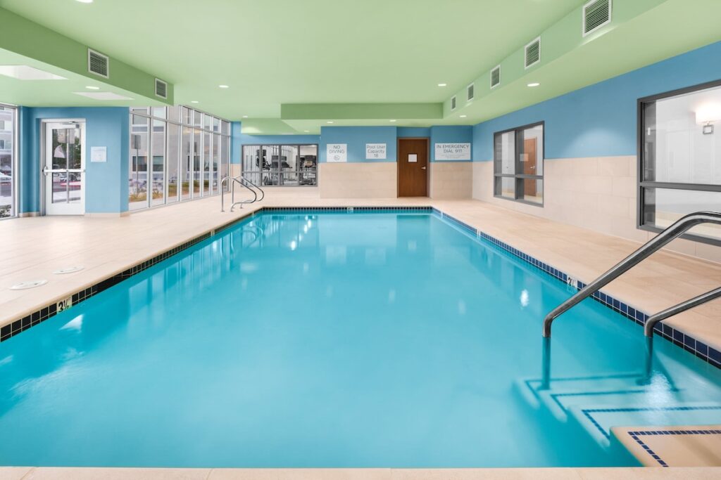 Holiday Inn Express & Suites Suisun City by IHG