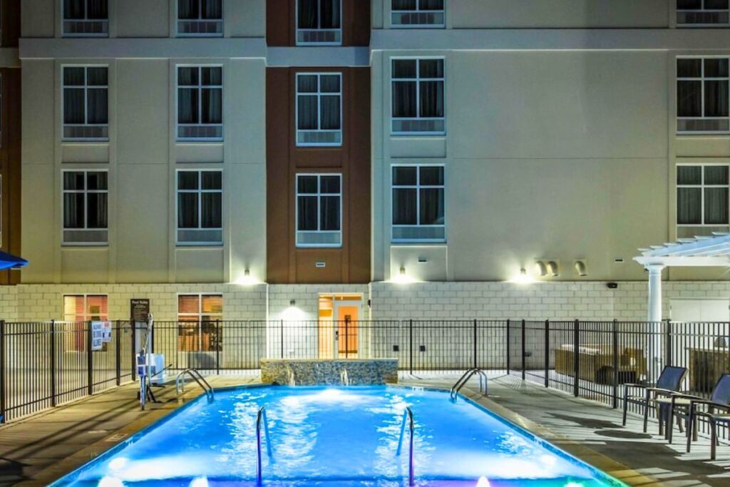 Homewood Suites by Hilton Charlotte Ballantyne, NC