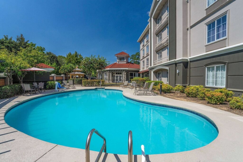 La Quinta Inn & Suites by Wyndham Birmingham Hoover