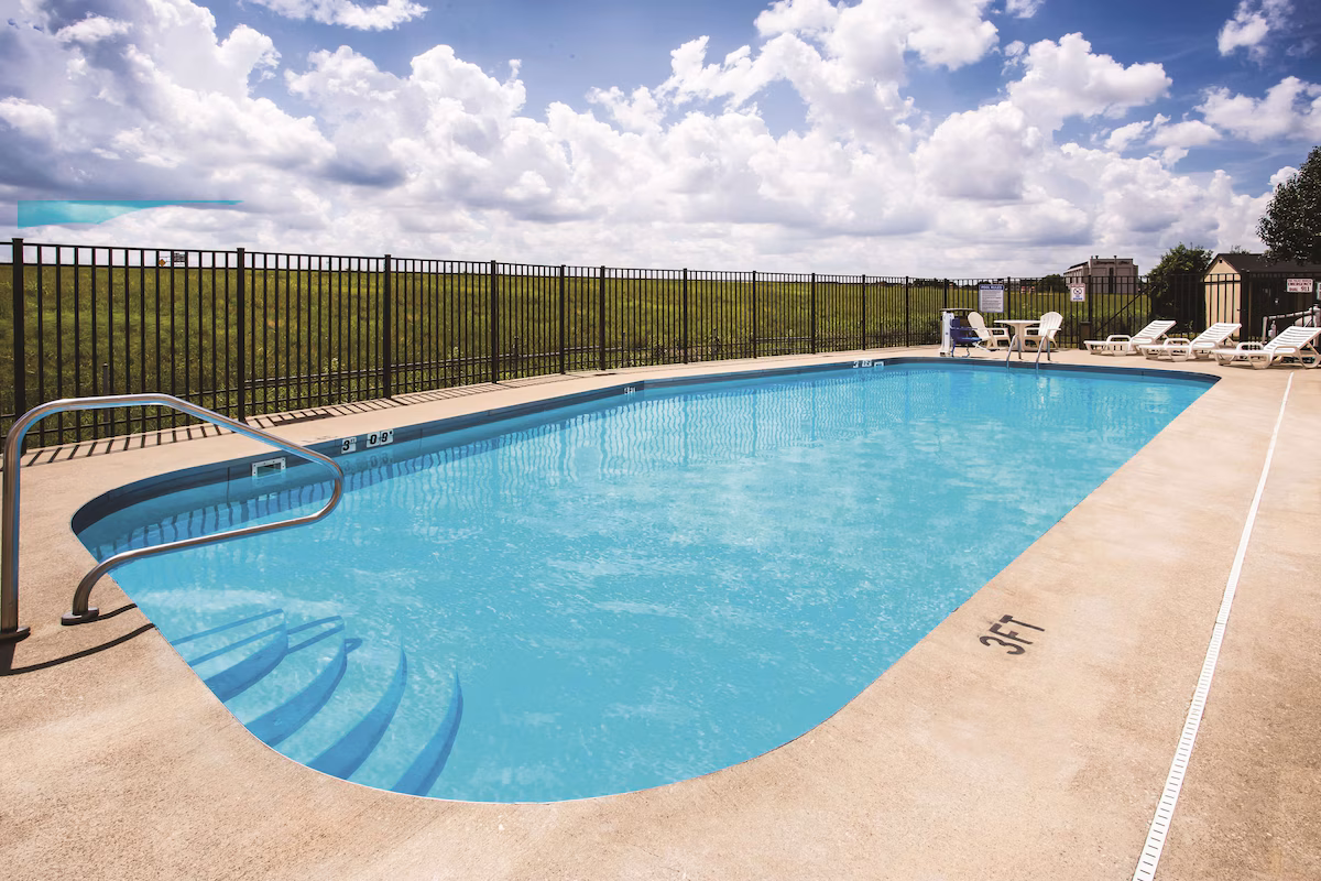 La Quinta Inn & Suites by Wyndham Evansville