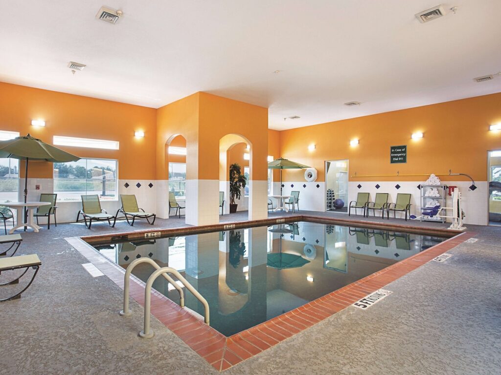 La Quinta Inn & Suites by Wyndham Houston Channelview