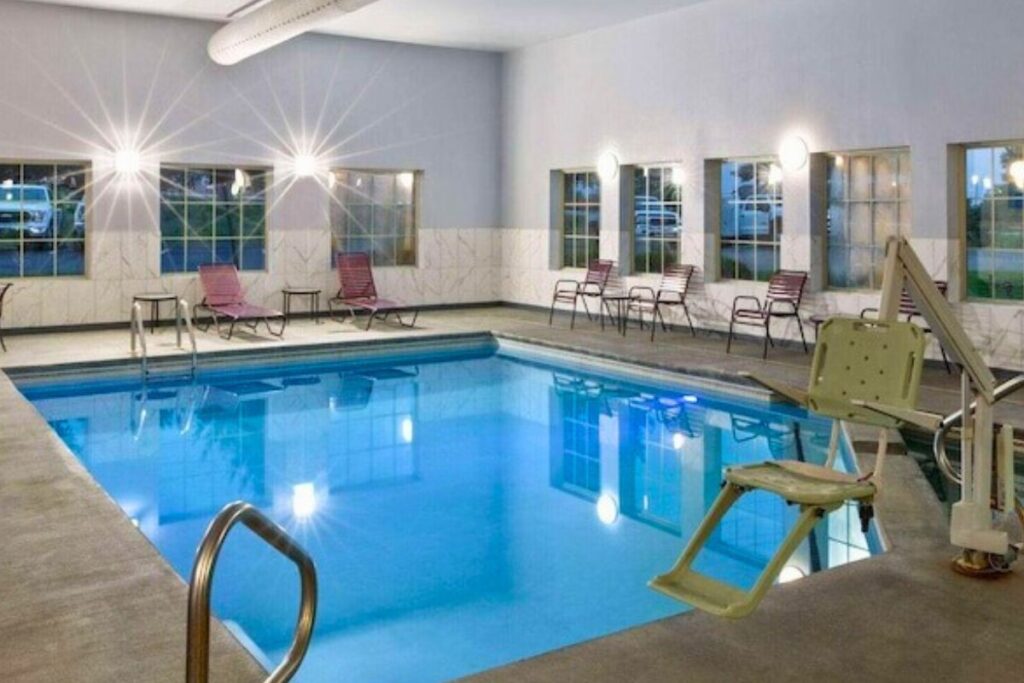 La Quinta Inn & Suites by Wyndham Olathe