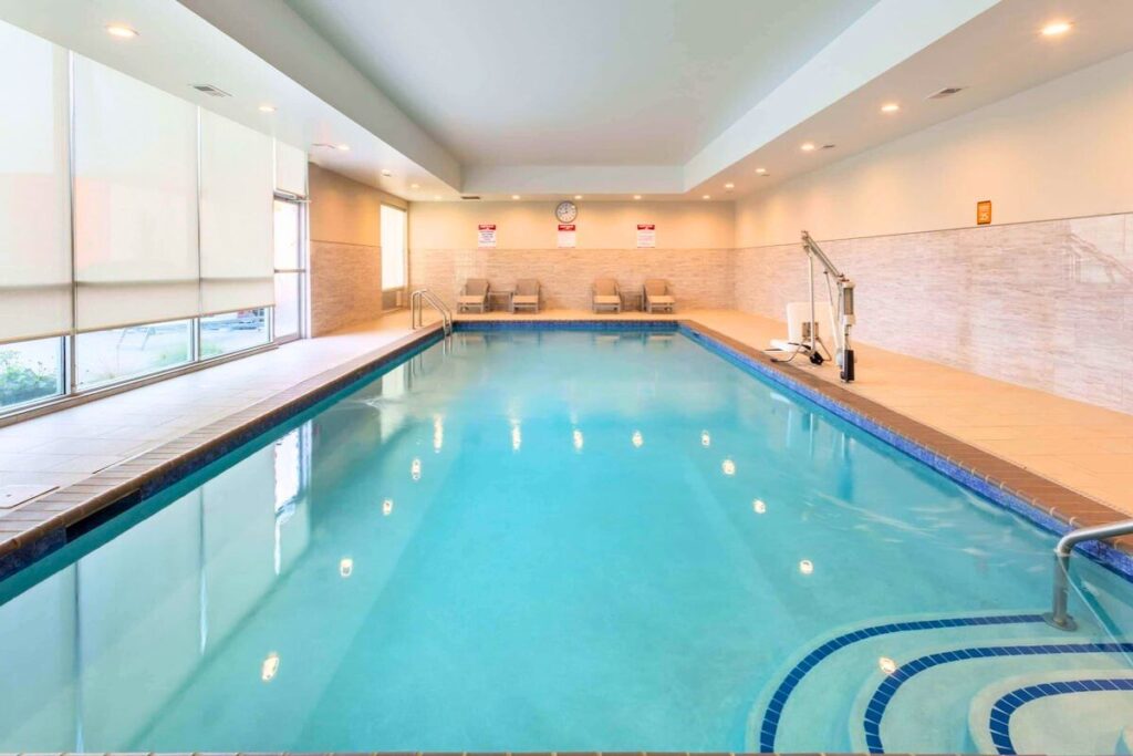 La Quinta Inn & Suites by Wyndham Shorewood