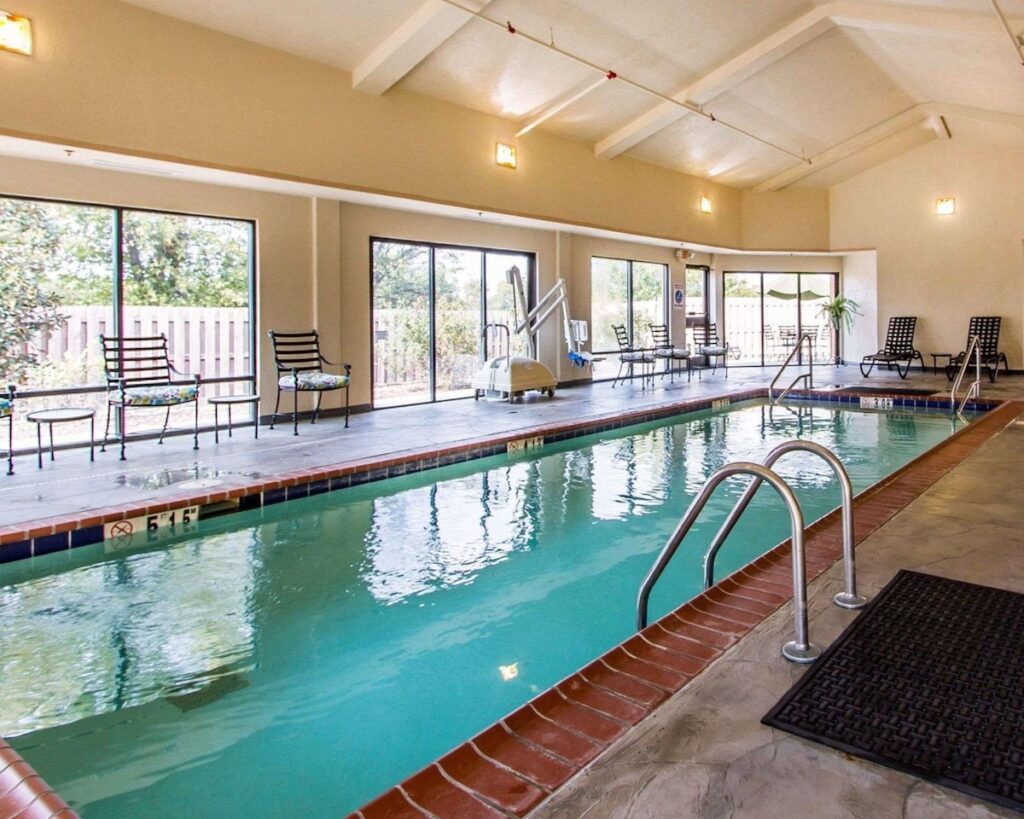 Quality Inn & Suites Benton – Draffenville