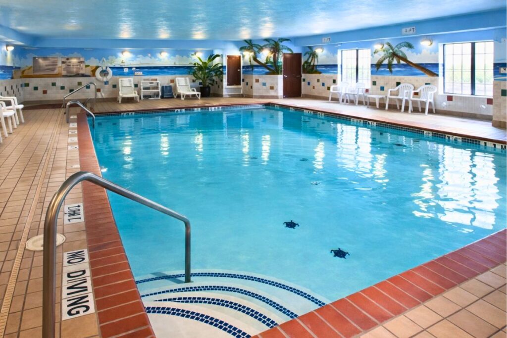 Quality Inn & Suites, Near University