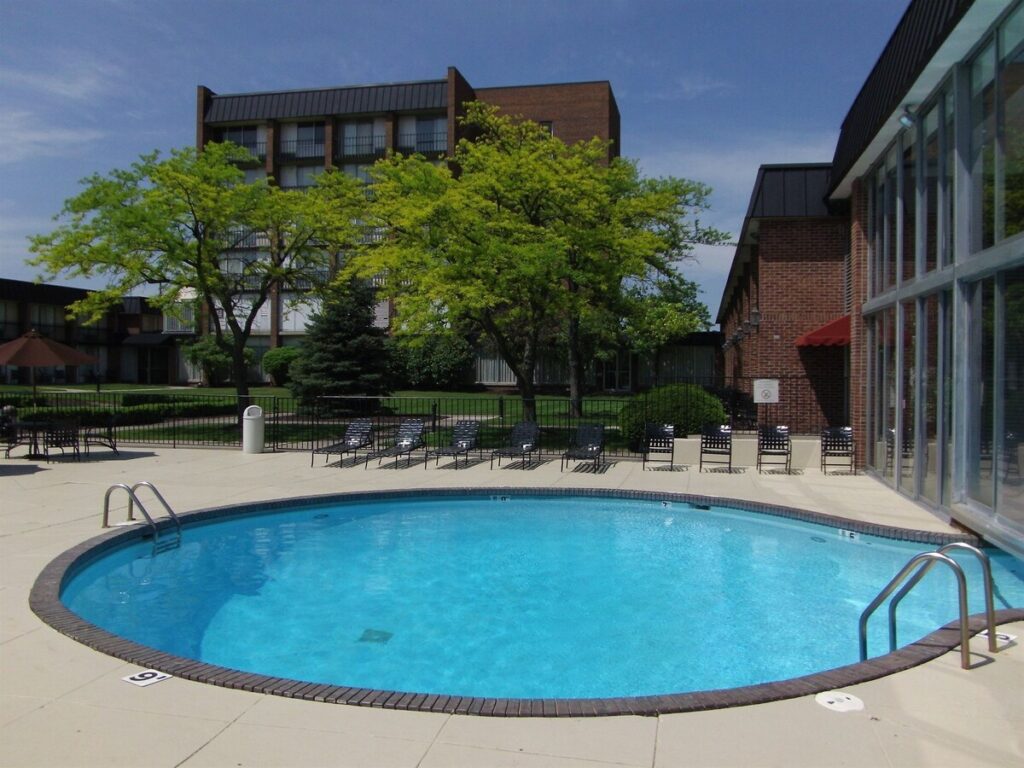 Ramada Plaza & Conf Center by Wyndham Fort Wayne