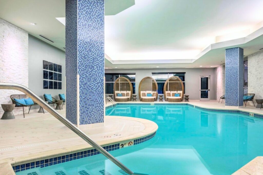 Renaissance by Marriott Boston Patriot Place Hotel