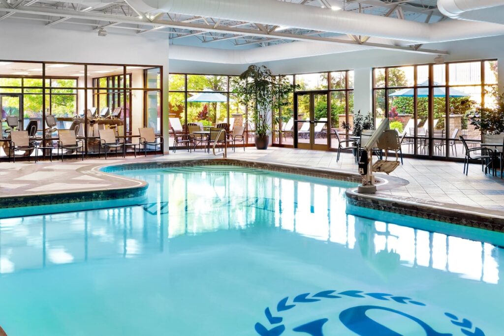 Sheraton Pittsburgh Hotel at Station Square