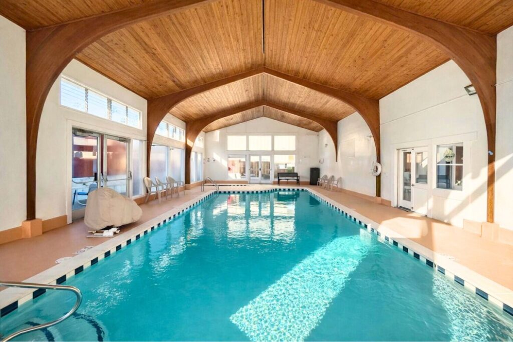 Stargazer Inn and Suites