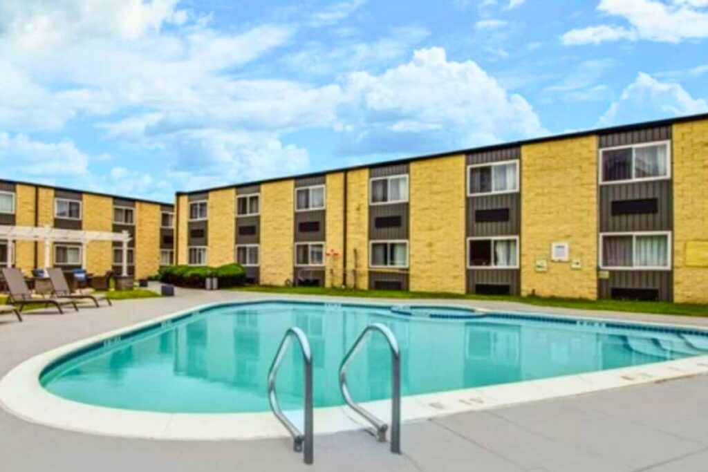 SureStay Plus Hotel by Best Western McGuire AFB Jackson