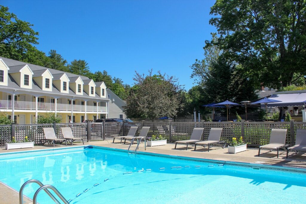 The Admiral’s Inn Resort