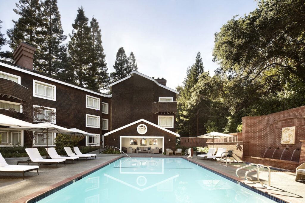 The Stanford Park Hotel