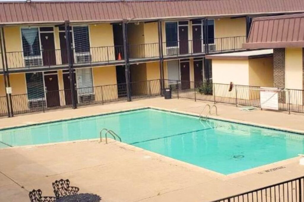 West Texas Inn & Suites Midland