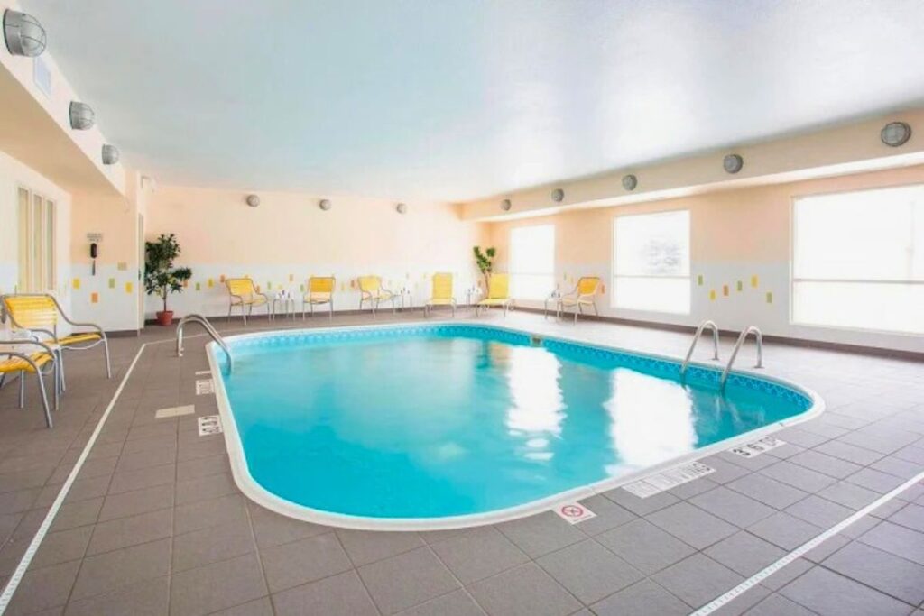 Wingate by Wyndham Oshkosh